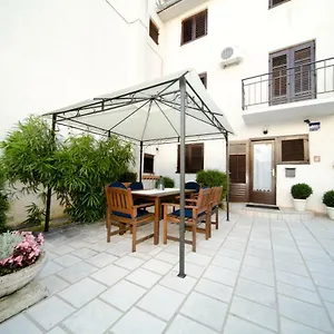 apartments-gogsy.primorje-gorskikotar.com/